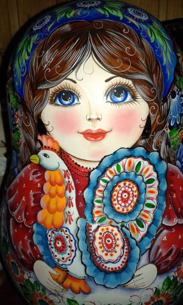 Лицо матрешки