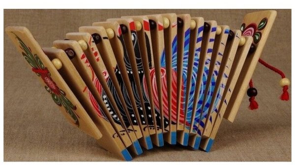 Трещотка пластинчатая Малютка с бубенцами