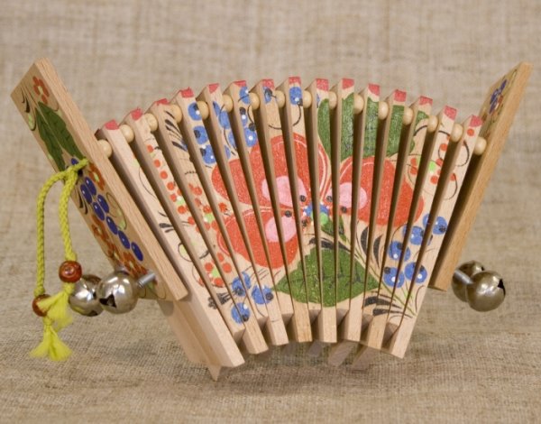 Трещетка музыкальная