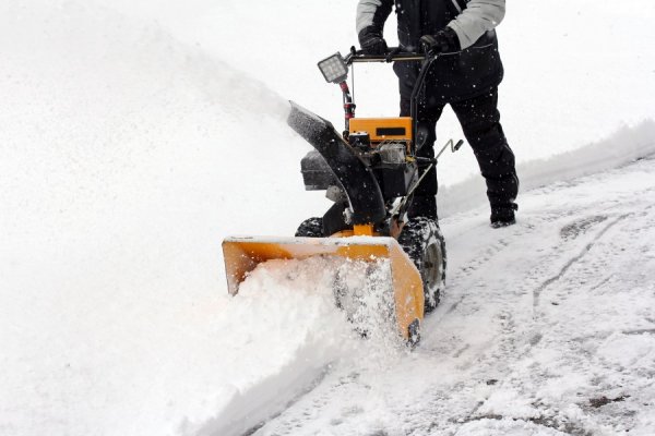 Снегоуборщик Worx wg450e 1600вт