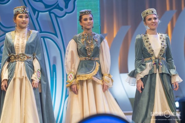 Модель Чулпан Кашанова