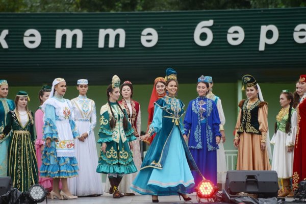 Красивый татарин