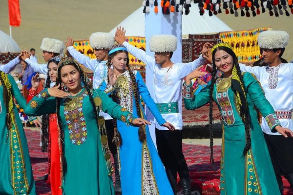 Нуратинские туркмены