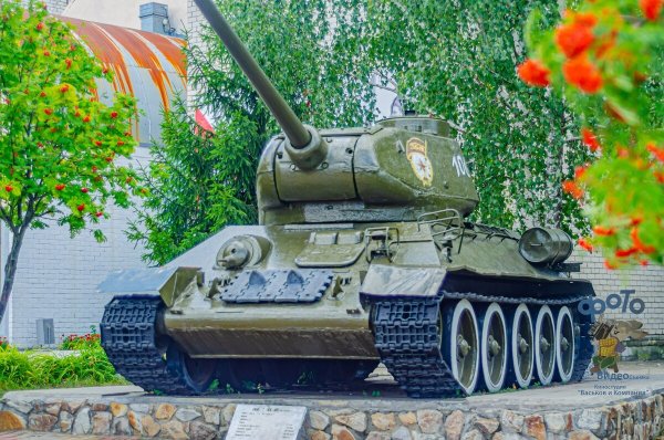Танк т-34-85