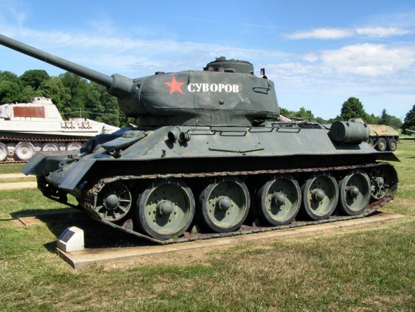 Т-85 танк