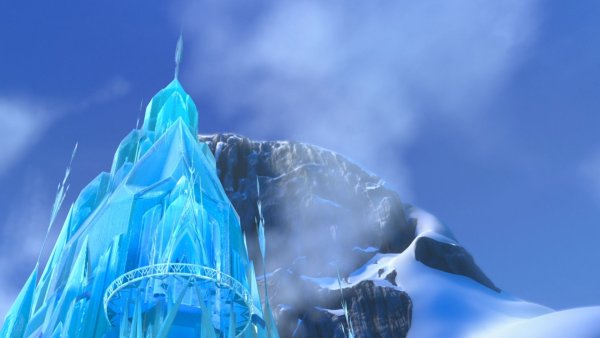 Эльза колдует ледяной дворец