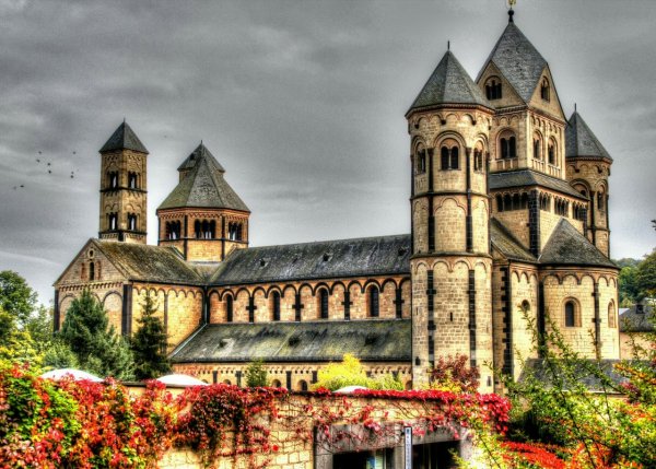 Церковь Марии Лаах Германия