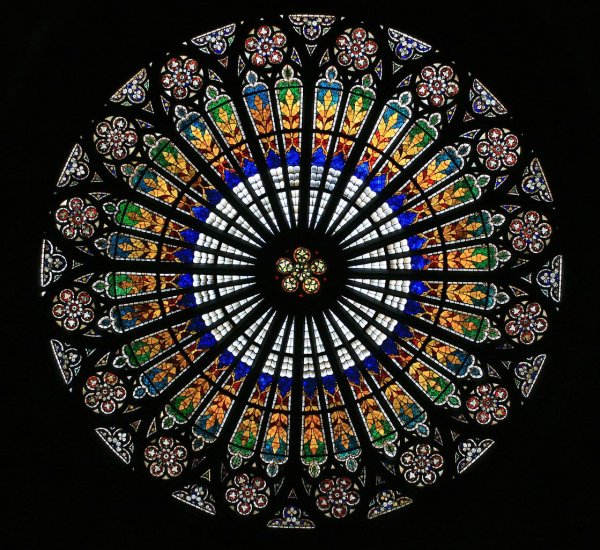 Готическая роза Страсбургский собор