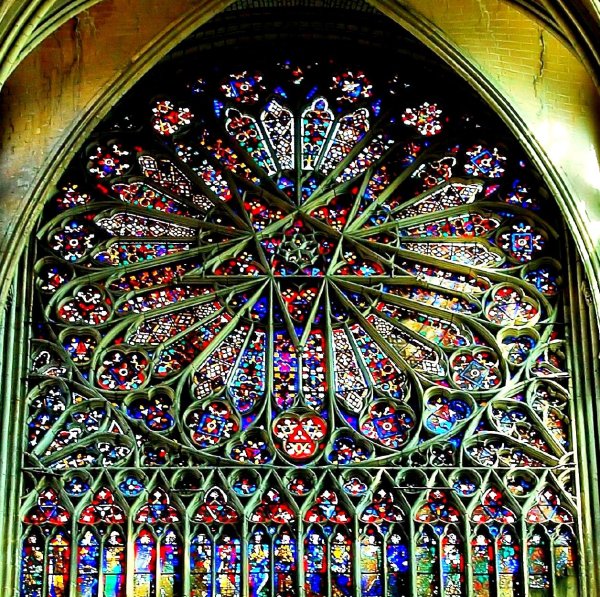 Амьенский собор витражи