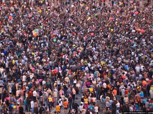 Новосибирск много людей