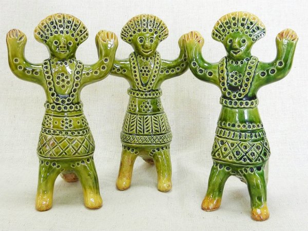 Костромская глиняная игрушка Петровская