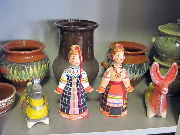 Петровская глиняная игрушка