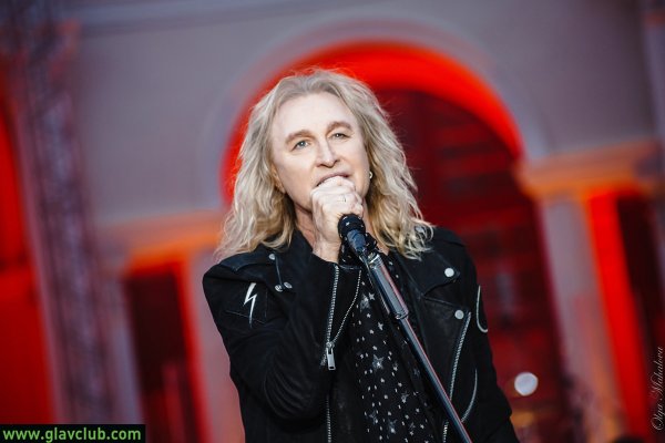 Александр Юльевич Иванов