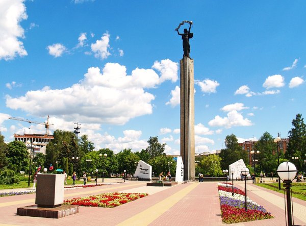 Площадь Победы Калуга