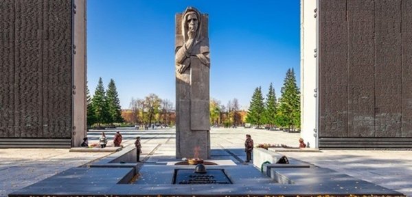 Сквер славы Новосибирск