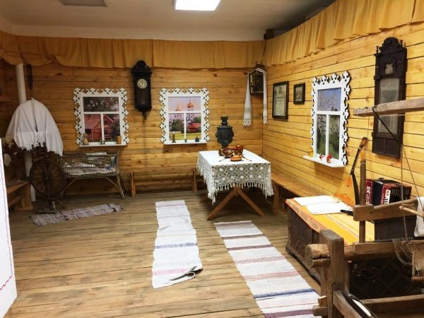 Музей русская изба Чудовка