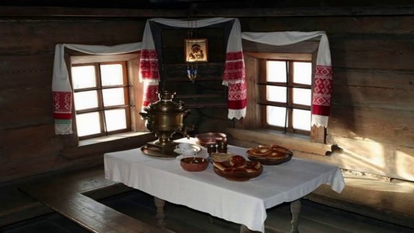 Красный угол малые Карелы