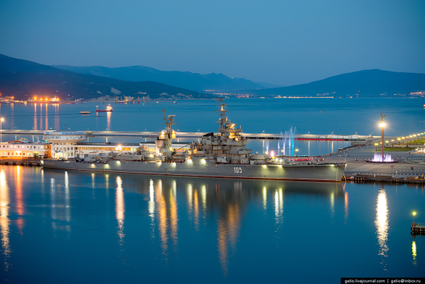 Новороссийск набережная Адмирала Серебрякова достопримечательности