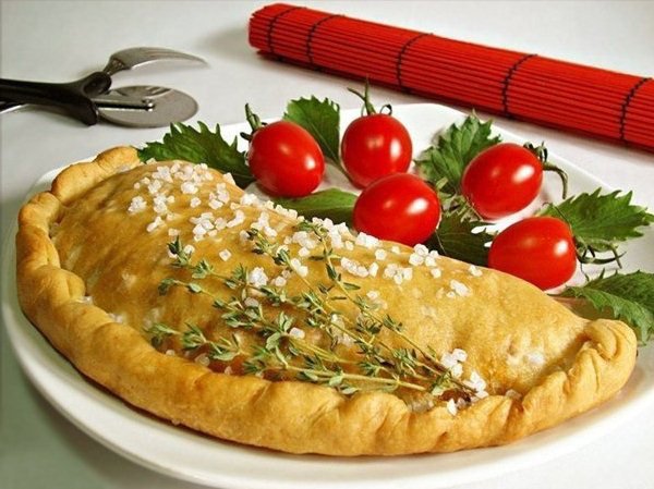 Итальянские пирожки Кальцоне