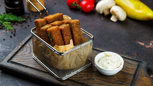 Гренки с сырным соусом