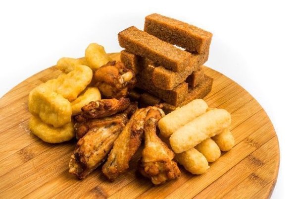 Гренки куриные крылышки сырные палочки