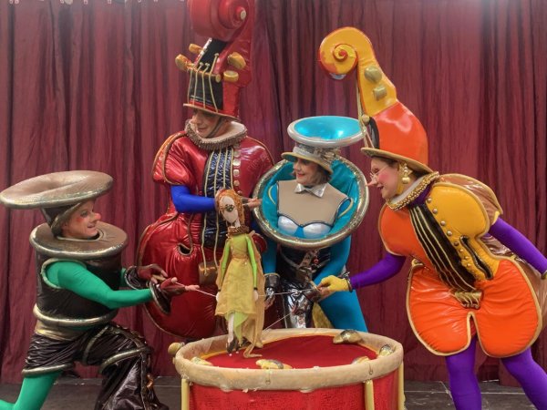 Театр люди-куклы