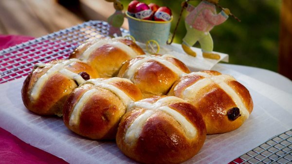 Пасхальные булочки