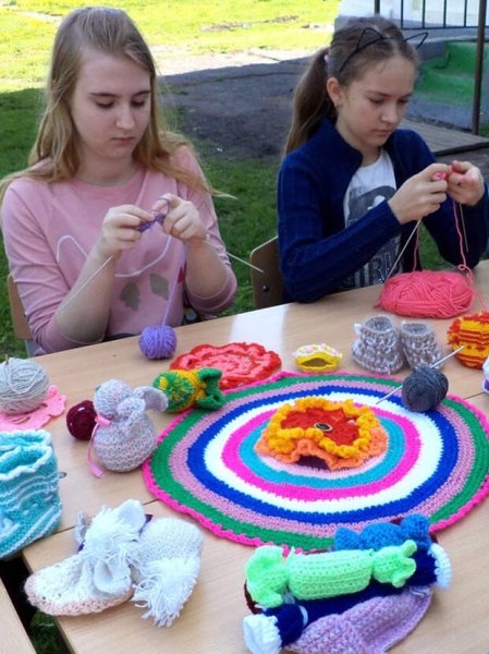 Всемирный день вязания