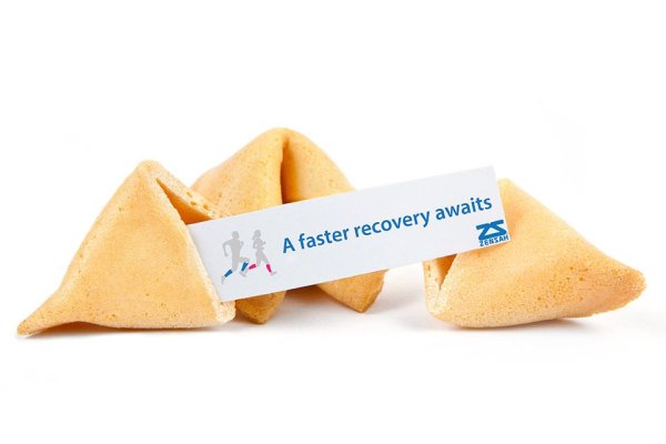 Печенье с предсказаниями на прозрачном фоне