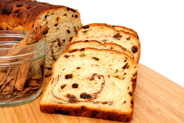 Хлеб с корицей и изюмом рисунок