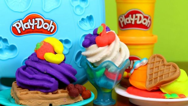 Десерты из пластилина плей до