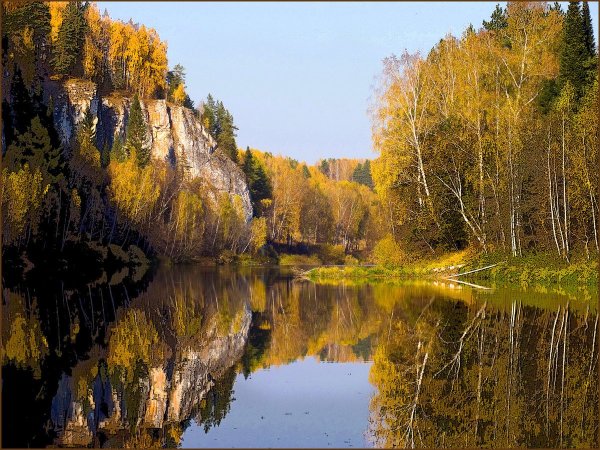 Река Чусовая осень