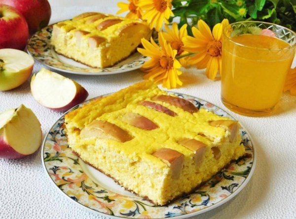 Творожная запеканка с яблоками