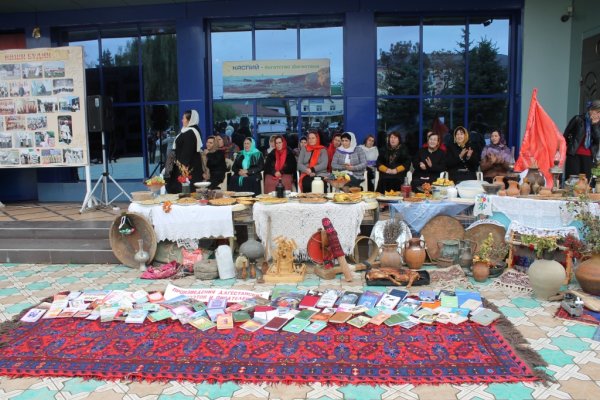 Выставка дагестанскогофальклера