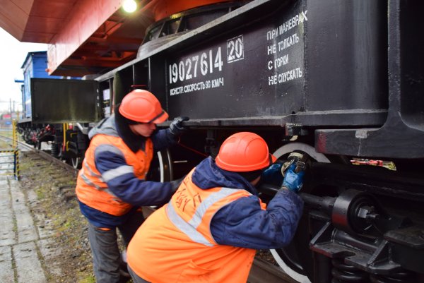 Восстановительный поезд