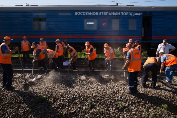 Восстановительный поезд ст Кандалакша